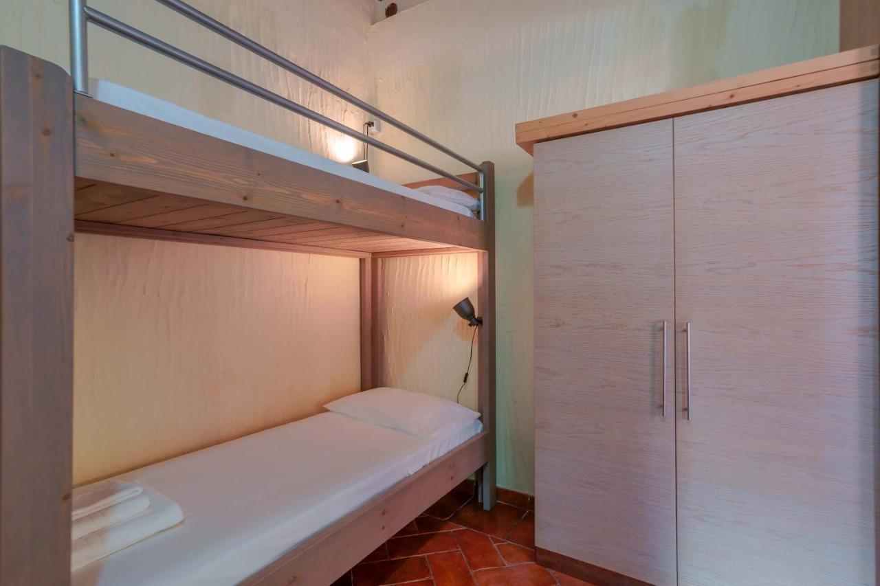 Cedri 14 Guest House Capitana Bagian luar foto